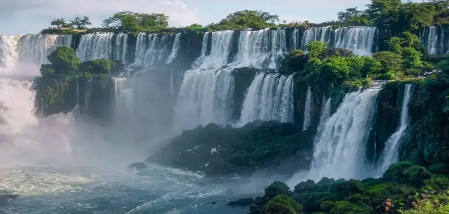 Cataratas del Iguazú — vista panorámica