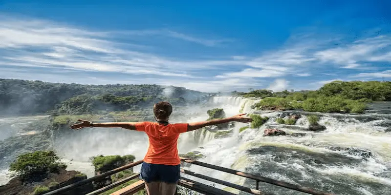 Cataratas Iguazú lado argentino vs lado brasileño Foz do Iguaçu — comparativa