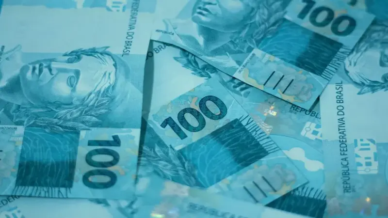 Qué moneda llevar a Foz do Iguaçu — reales, pesos, dólares o tarjeta