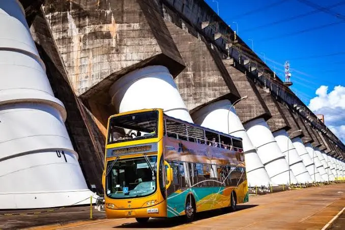 Represa de Itaipú Binacional — la mayor generadora de energía limpia del mundo